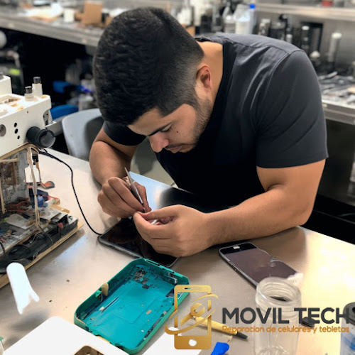 Taller de reparación Movil Tech